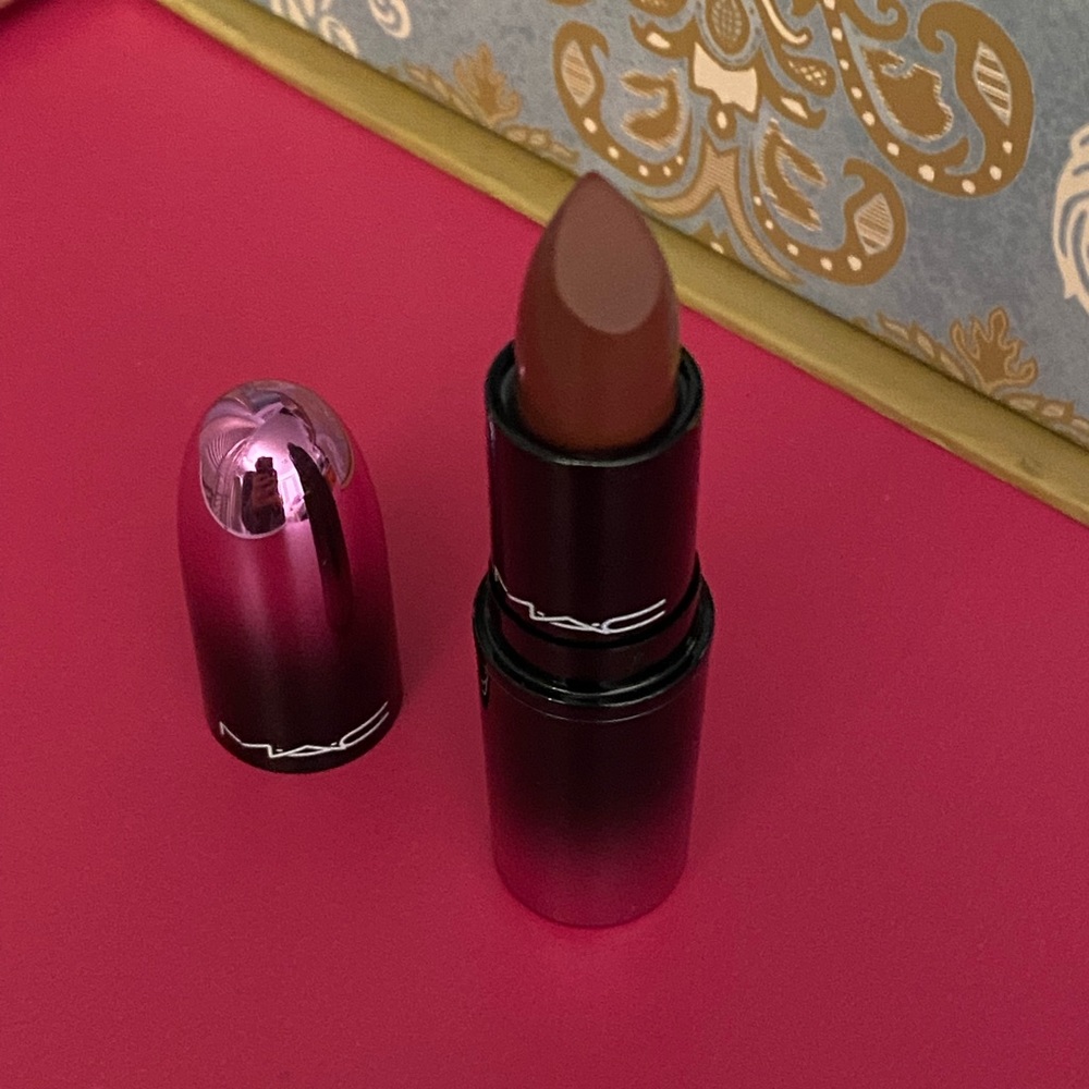 💕MAC lipstick💕